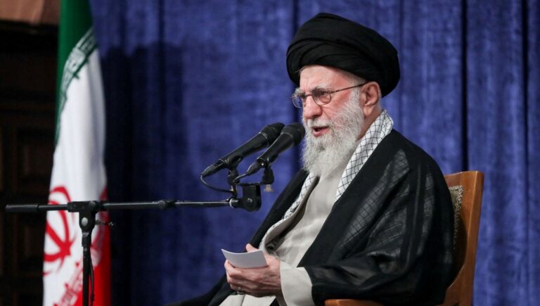hamaneyden-abd-ve-israile-mesaj-irani-savasla-zayiflatamadiniz-P46z9HJ9.jpg